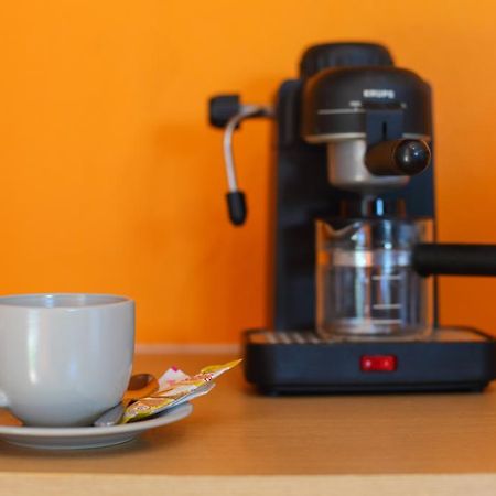Bangtao Guest House Phuket Ngoại thất bức ảnh