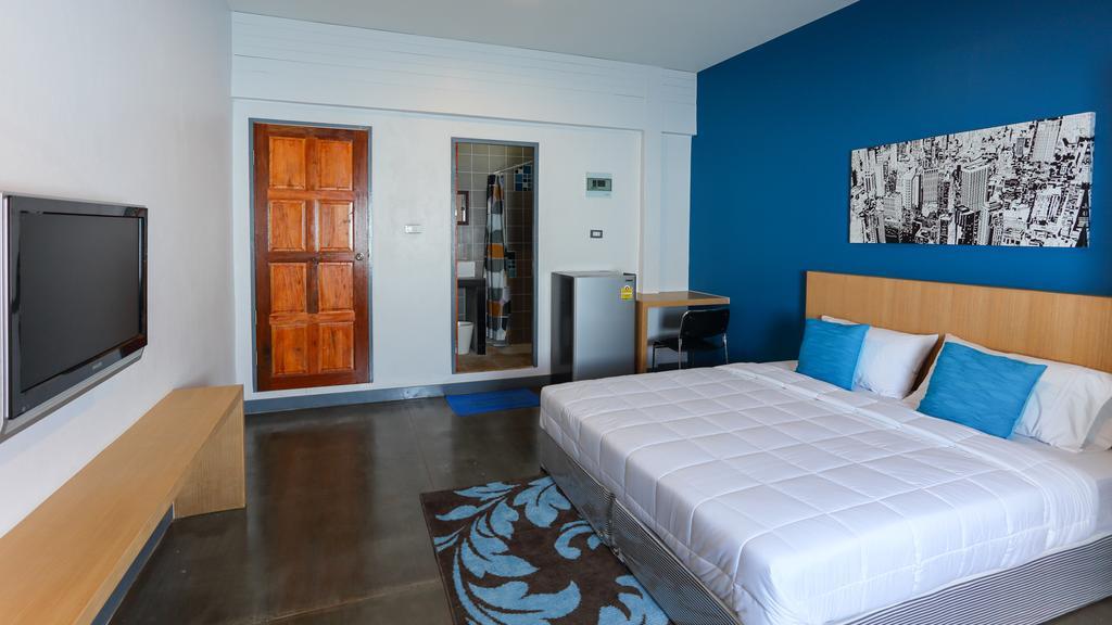 Bangtao Guest House Phuket Phòng bức ảnh