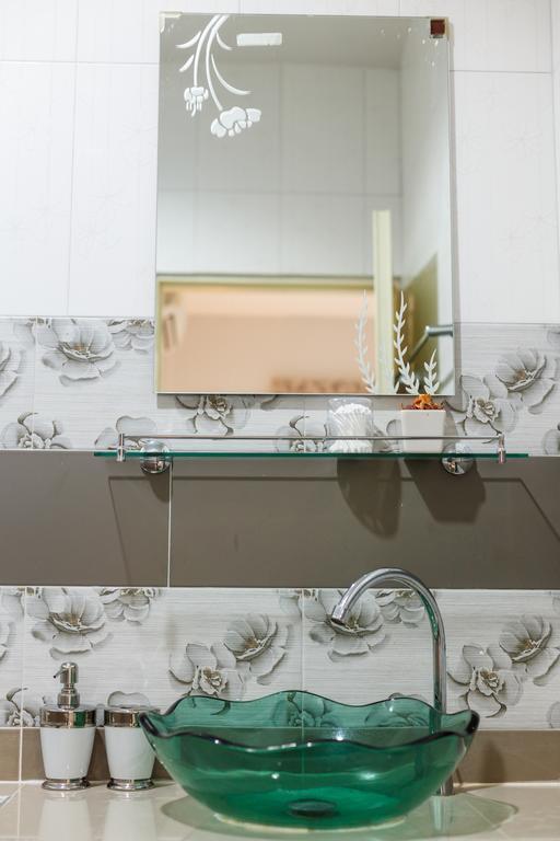 Bangtao Guest House Phuket Phòng bức ảnh