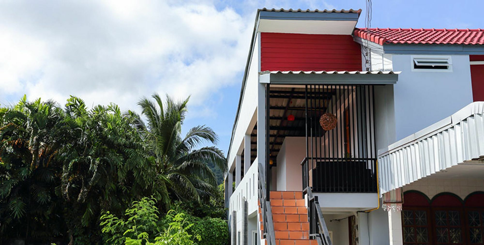 Bangtao Guest House Phuket Ngoại thất bức ảnh