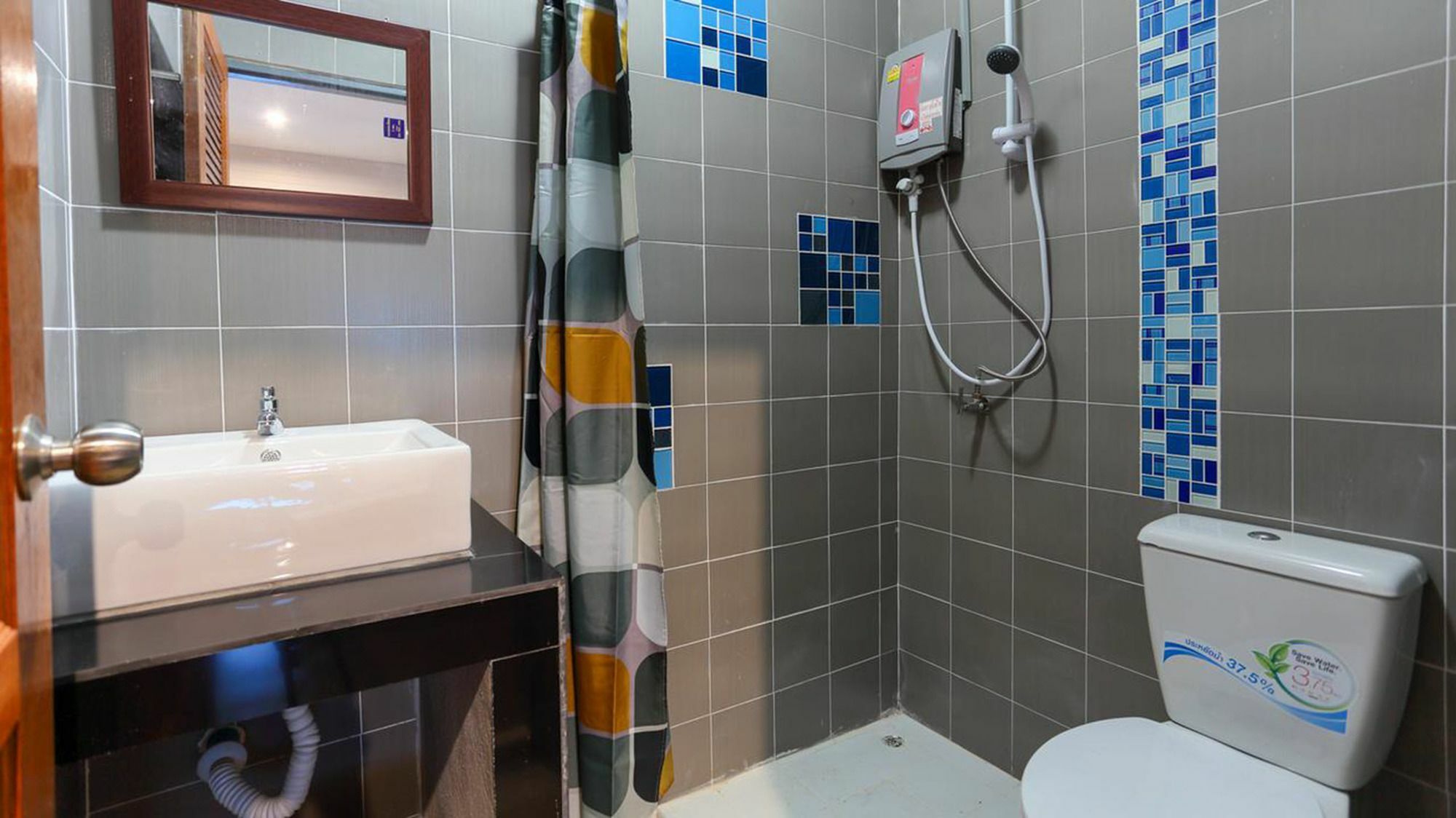 Bangtao Guest House Phuket Ngoại thất bức ảnh